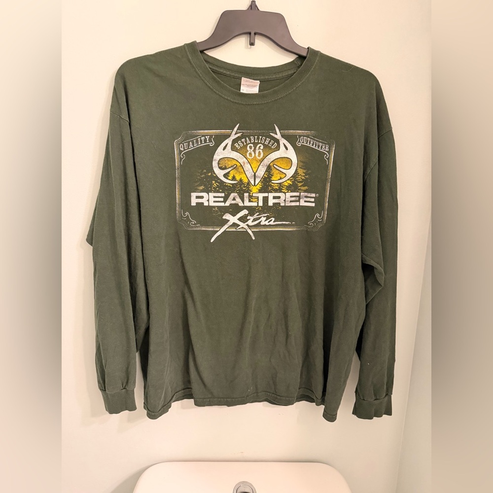Realtree Green Long Sleeve Logo Shirt